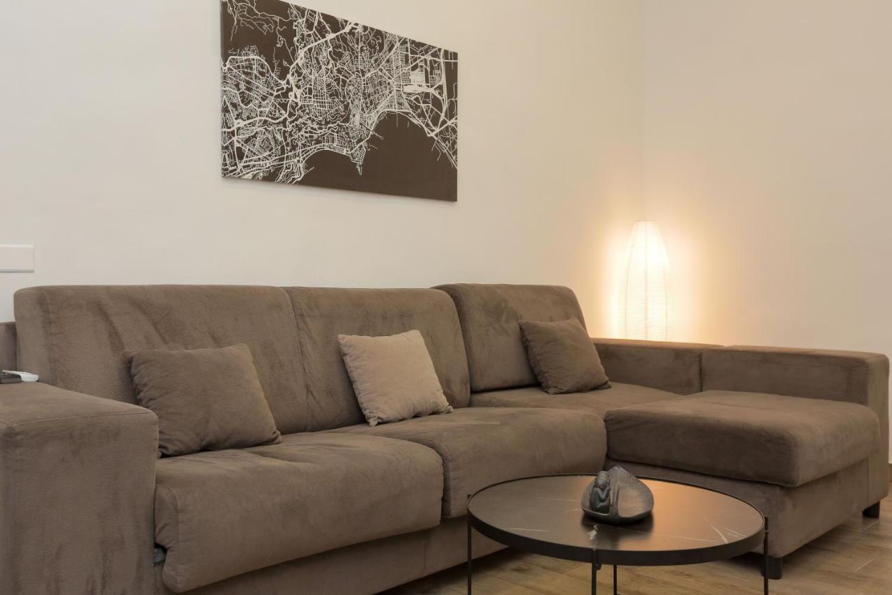 Plateia Apartment Napels Buitenkant foto