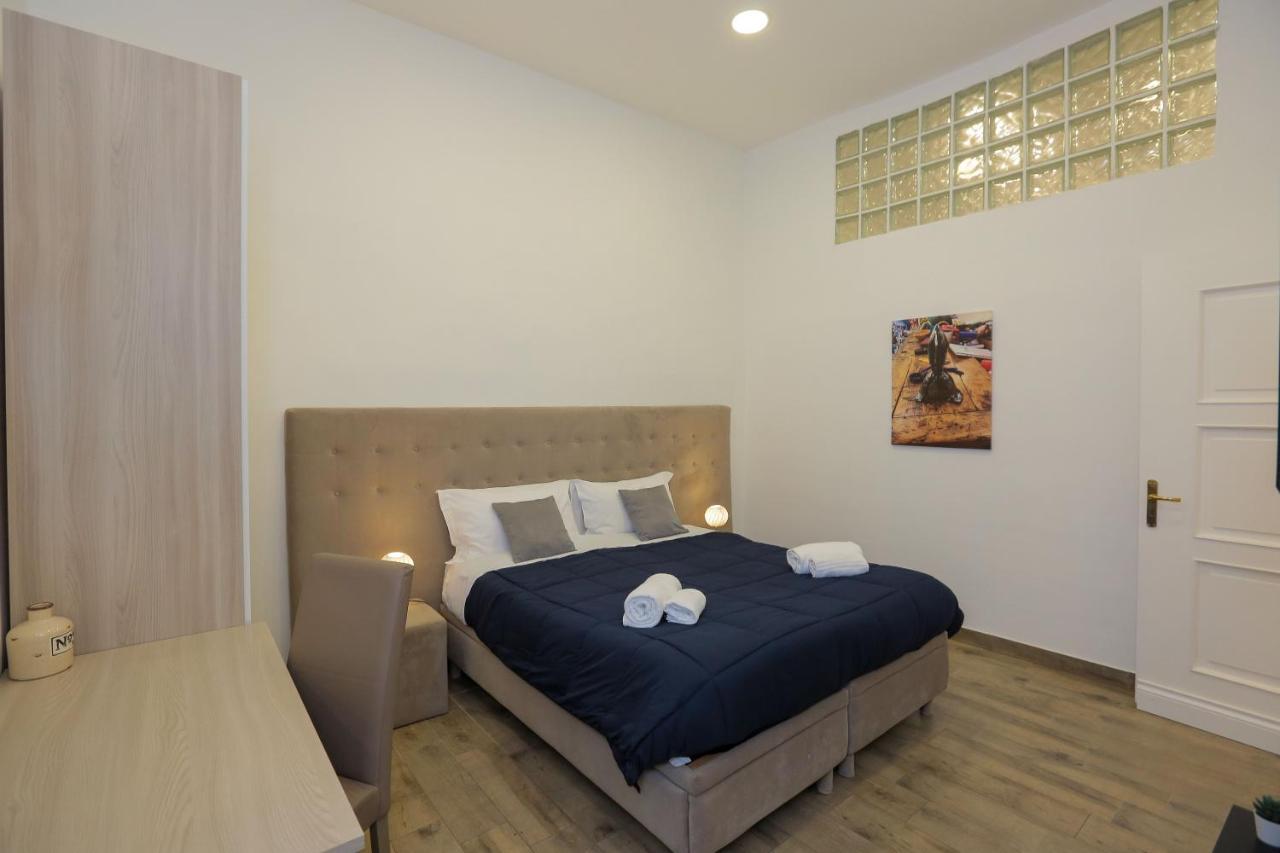 Plateia Apartment Napels Buitenkant foto