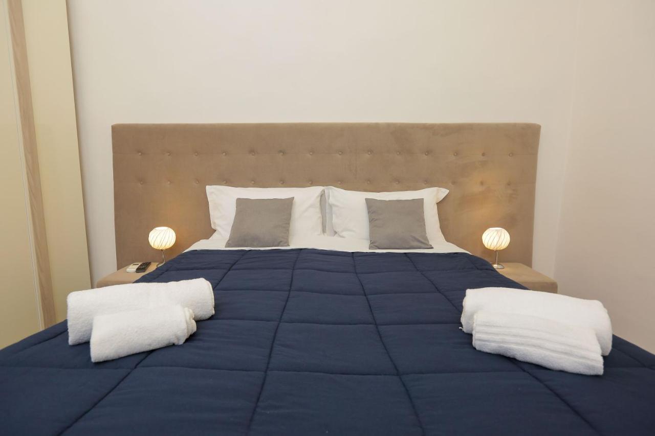 Plateia Apartment Napels Buitenkant foto